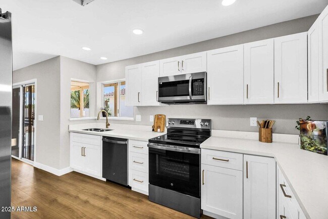 Foto del edificio - 25810 S Boxwood Dr