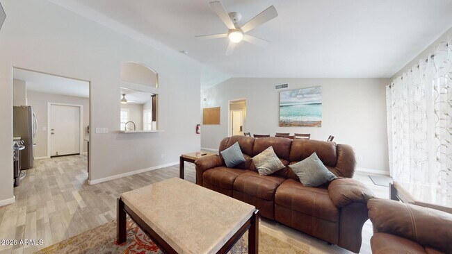 Foto del edificio - 15420 N 160th Ln