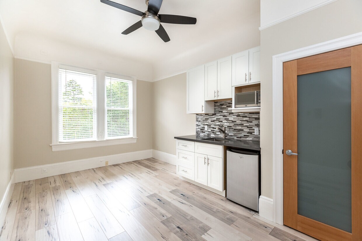 Foto principal - 2136 Broderick St