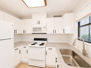 Foto del edificio - 2811 SW Archer Rd