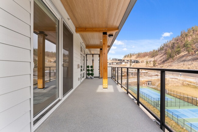 Building Photo - 9652 Benchland Dr