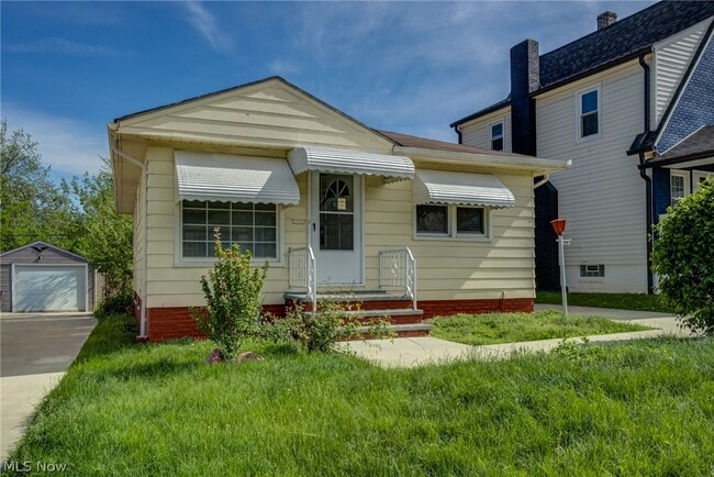 Building Photo - 4407 Woodway Ave