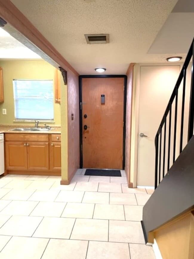 Foto del edificio - ROYAL OAK TOWNHOUSE