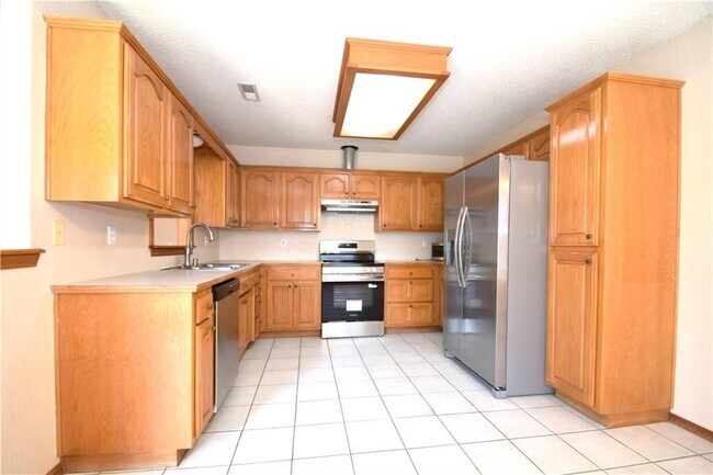 Foto del edificio - 1500 SE 21st St