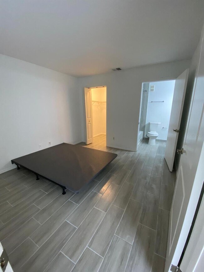 Foto del edificio - 4724 Walden Cir