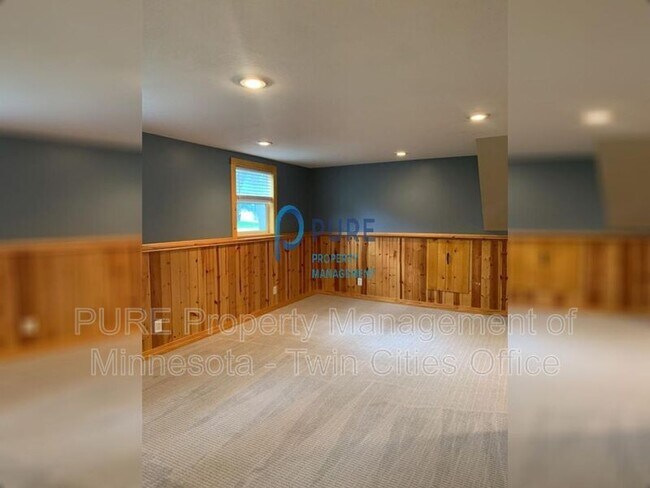 Foto del edificio - 10500 Xavis St NW