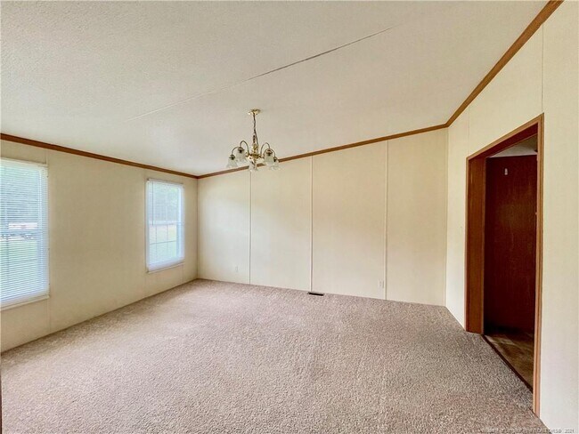 Building Photo - 56 Jerome Ln
