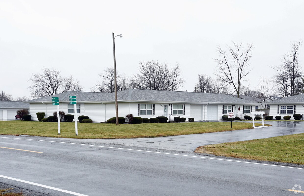 813 W Bigelow Ave, Findlay, OH 45840 Apartments in Findlay, OH