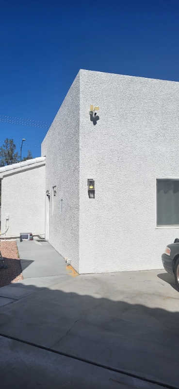 Building Photo - 1475 Montessouri St
