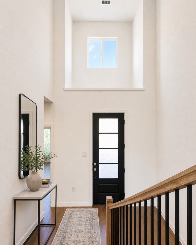 Building Photo - 2434 Pear Blossom Ln