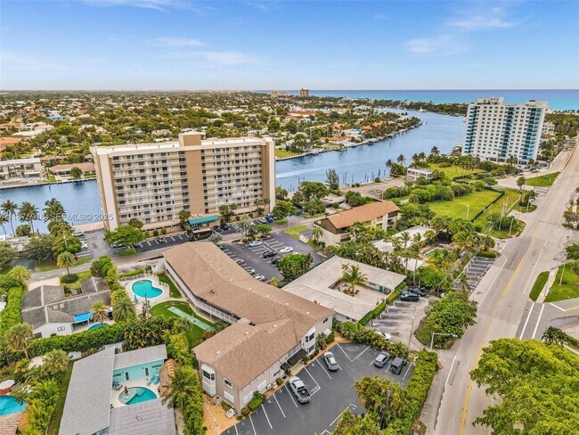 Foto del edificio - 2501 N Ocean Blvd