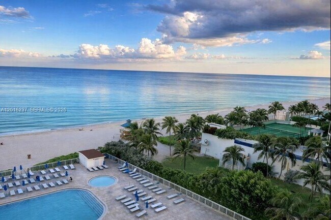 Foto del edificio - 19201 Collins Ave