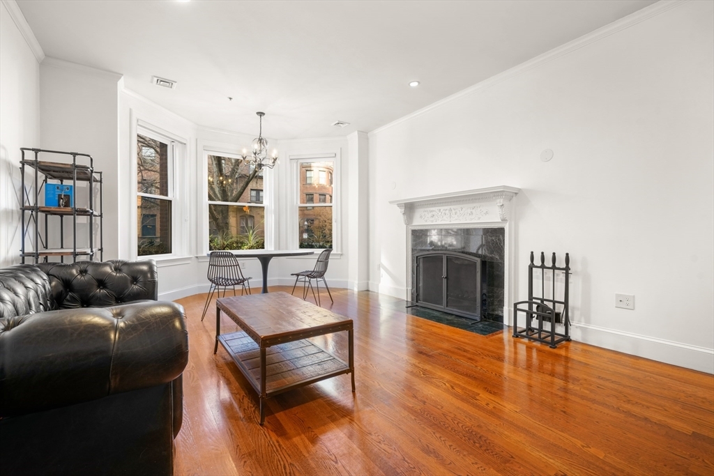 Foto principal - 402 Marlborough St