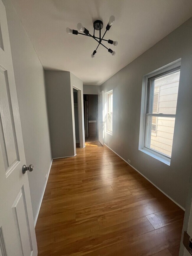 Photo - 3 Bedroom 1 bath house