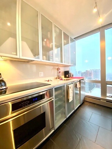 Foto del edificio - 1300 N Astor St