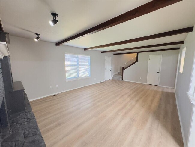 Foto del edificio - 7028 Elk Canyon Rd