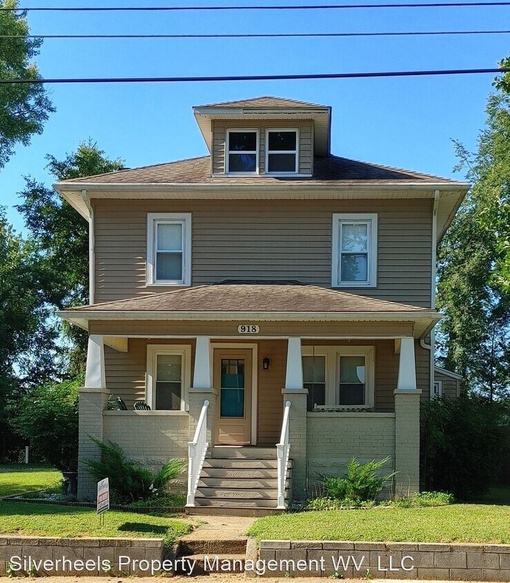 Primary Photo - 4 br, 2 bath House - 918 33rd Street