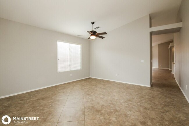 Building Photo - 13822 W Solano Dr, Litchfield Park, AZ 85340