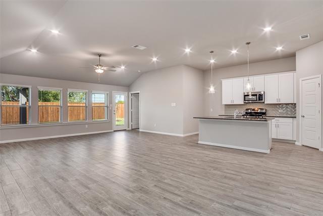 Building Photo - 7765 Moosewood Dr