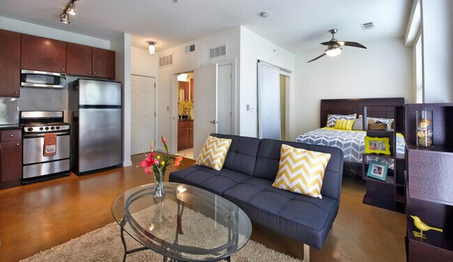 Foto del edificio - Luxury 1-Bedroom Apartments: Modern Design...
