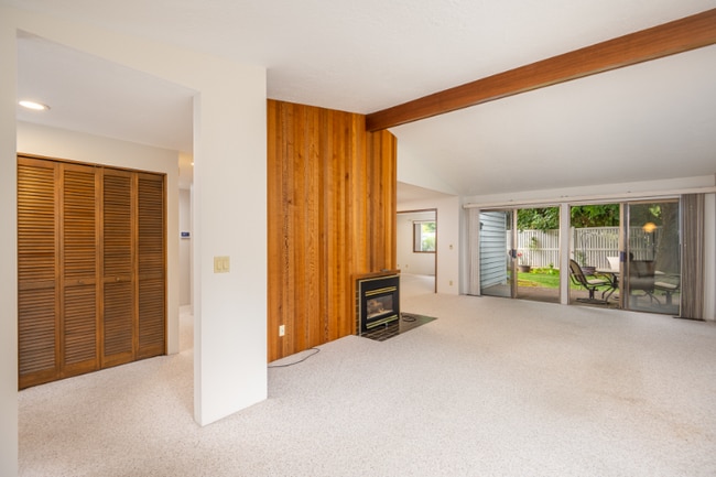 Foto del edificio - 4326 Lone Oak Rd SE