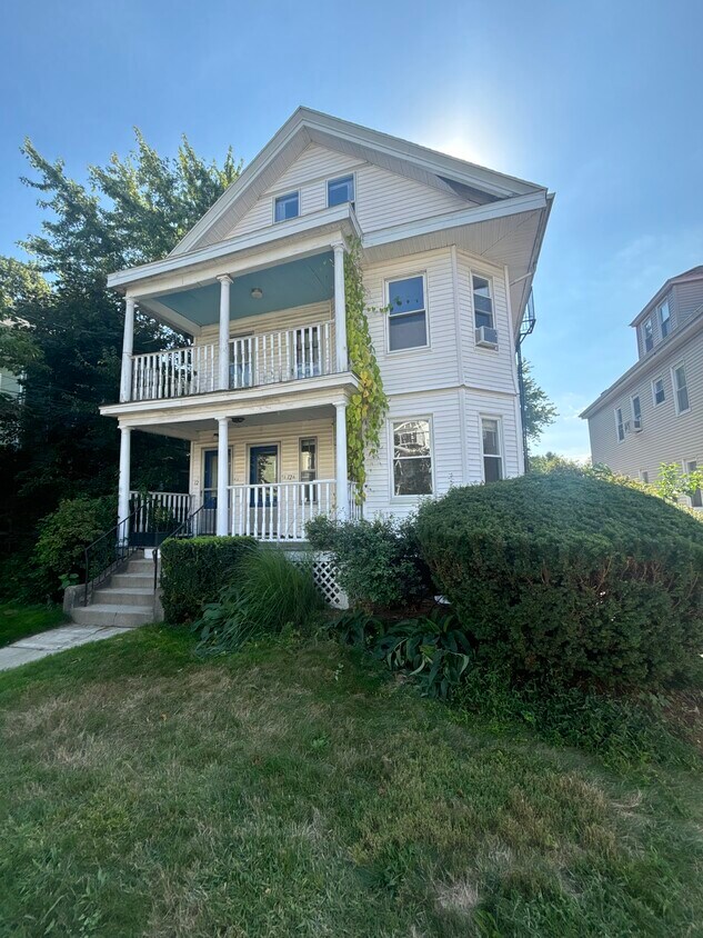 Foto principal - 12 Belknap Street