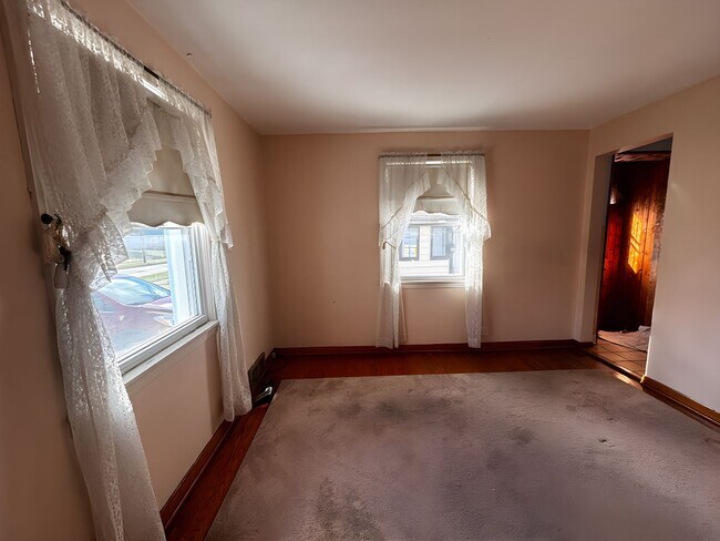 Foto del edificio - 3 Bedroom 1 Bath Rental Rome NY