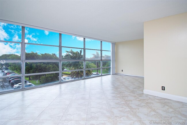 Building Photo - 2101 Atlantic Shores Blvd