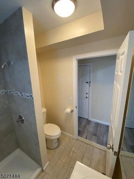 Building Photo - 579 Beach St