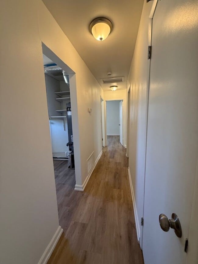 Foto del edificio - 3 bedroom 1 bath home with 1 car garage an...