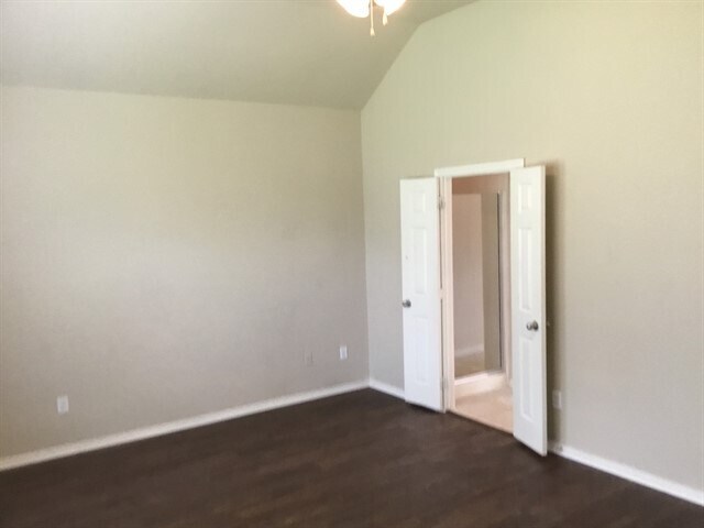Foto del edificio - 1016 Brazos Ct