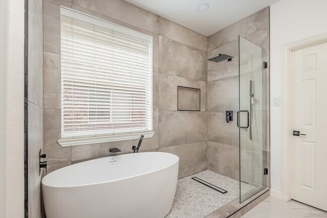 Foto del edificio - 4608 Temecula Creek Trail