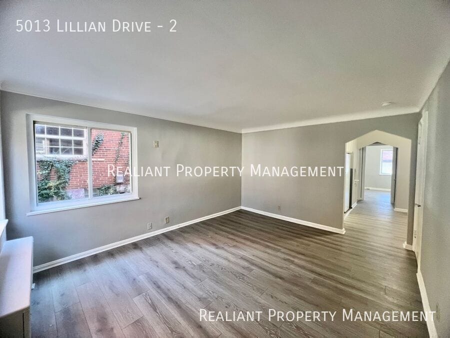 Photo - 5013 Lillian Drive-2