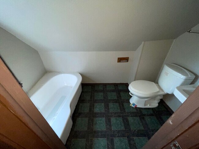 Foto del edificio - 1108 N Main Ave