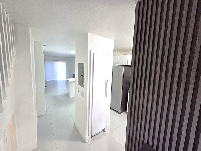 Foto del edificio - 19504 SW 103rd Ct