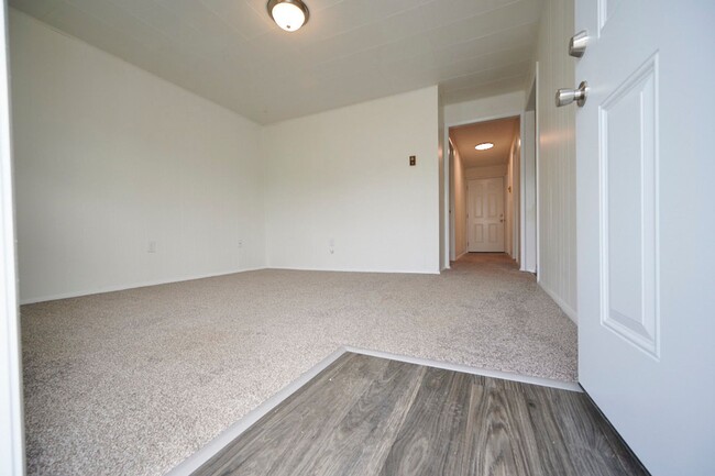 Foto del edificio - Come Check Out These Newly Renovated 1 Bed...