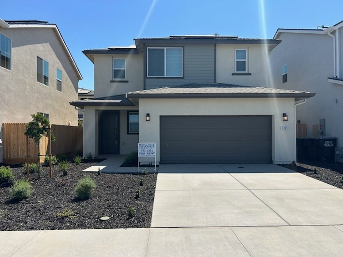Primary Photo - Brand New Home