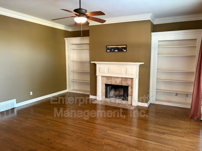 Building Photo - 958 Harbor View Dr