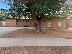 Building Photo - 5352 Annette Ave