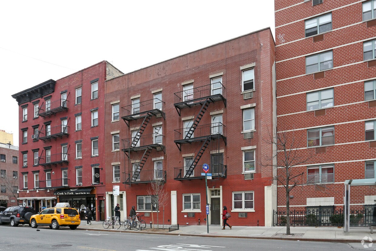 Primary Photo - 182-184 Avenue A