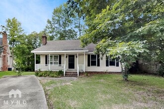 Building Photo - 3504 Berdan Ct