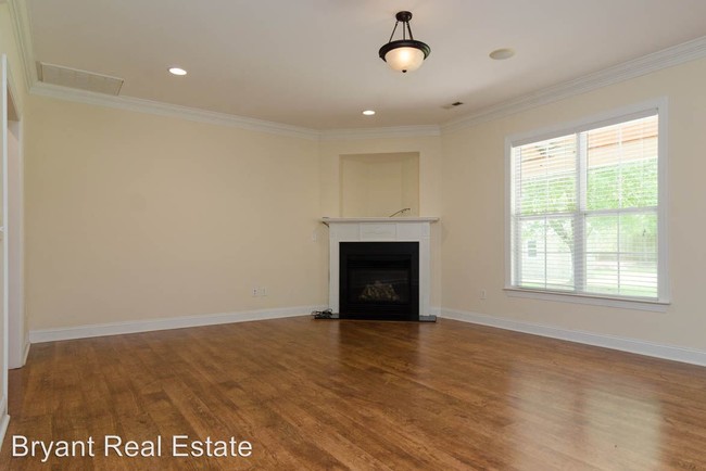 Building Photo - 4 br, 3 bath House - 1028 Golden Sands Way