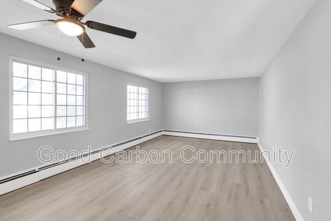 Building Photo - 321 Beattie Ave