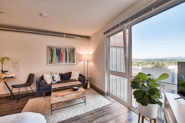 Building Photo - Bell Overlake
