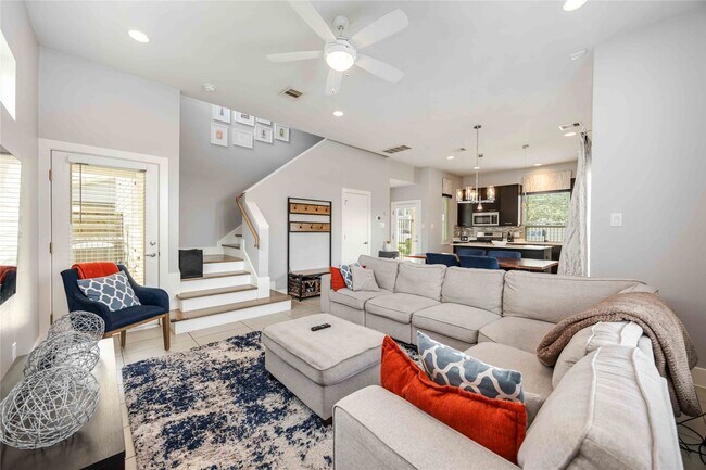 Foto del edificio - 1854 Dan St