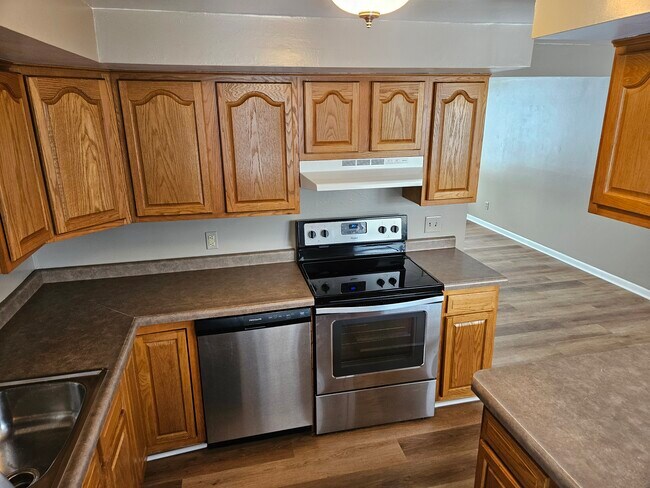 Foto del edificio - 3922 Springwood Dr