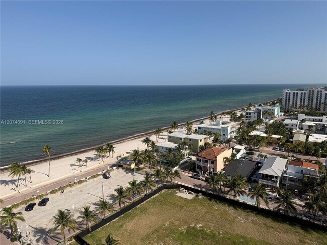 Foto del edificio - 3111 N Ocean Dr