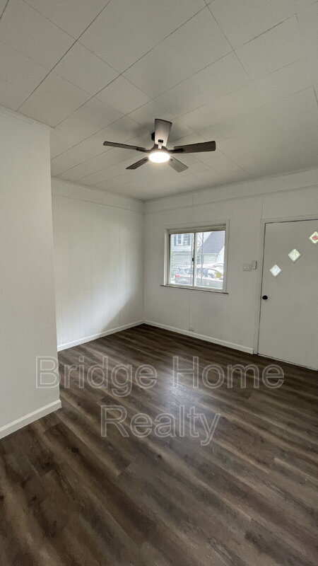 Foto del edificio - 517 Hudson St