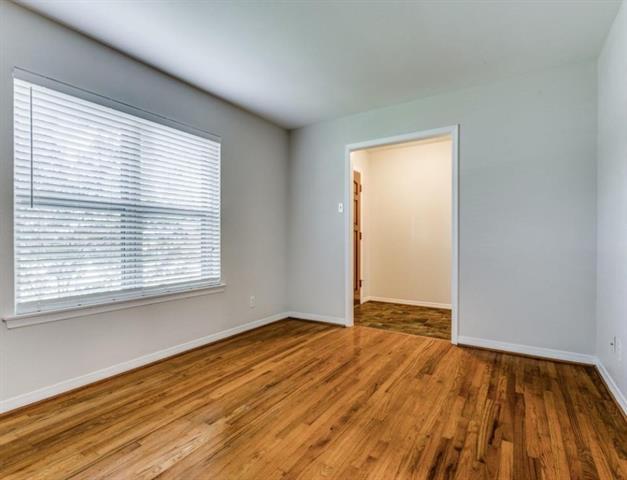 Foto del edificio - 1310 Kingsbridge Dr
