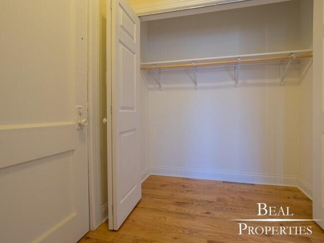 Foto del edificio - 1 bedroom in CHICAGO IL 60657